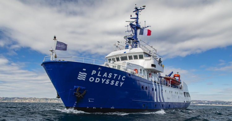 DECHETS PLASTIQUES : L’expédition Plastic Odyssey fait escale au Sénégal pour un mois